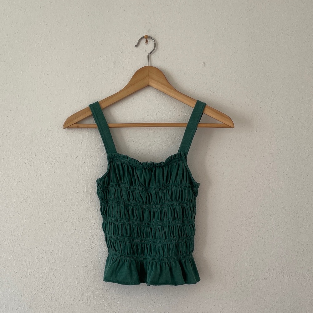 Universal Thread Tank Top Smocked Green Ruffle - Picture 1 of 14